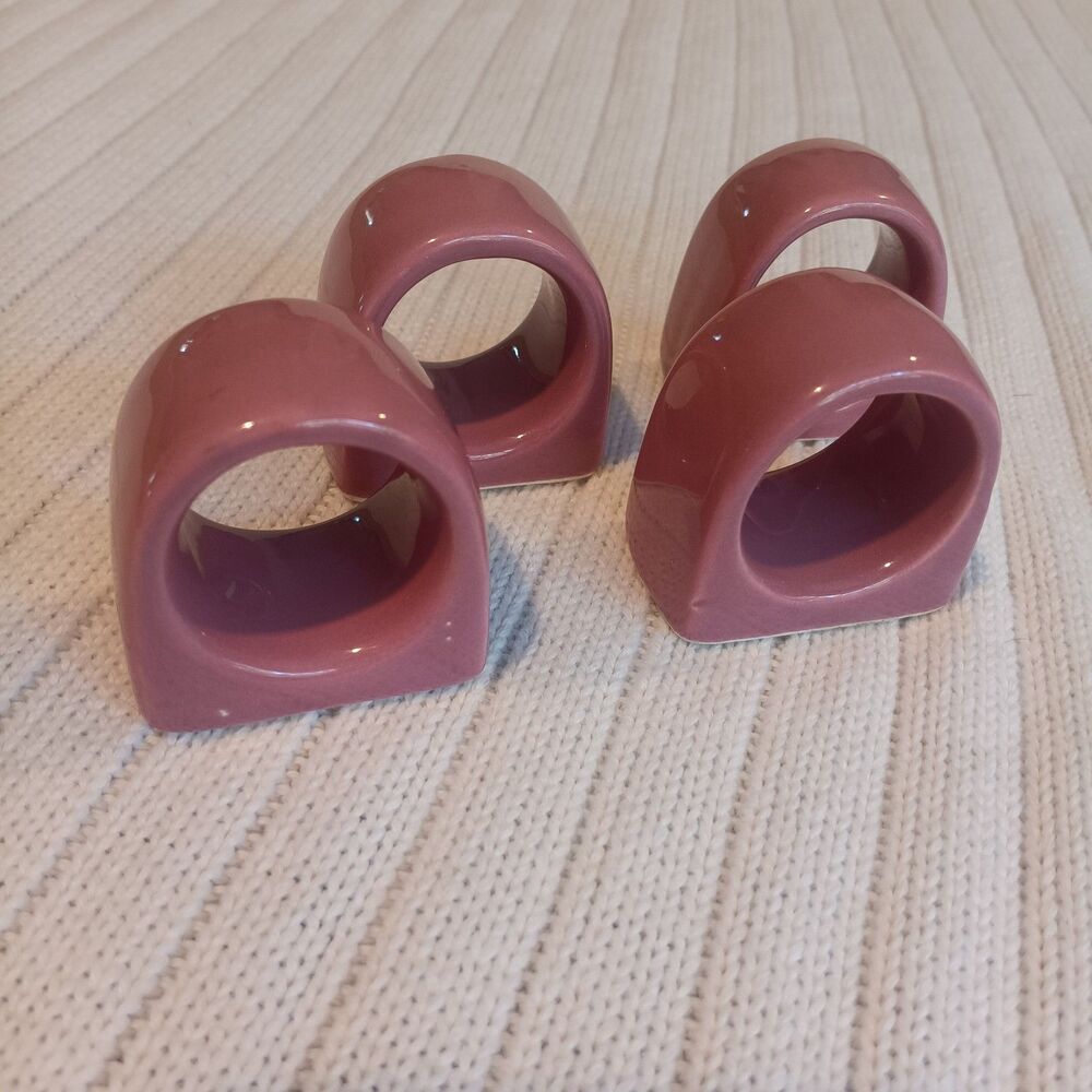 Vtg 80's Postmodern Cermaic Naplin Rings Set Of 4 Pastel Pink Lilac Glaze Taiwan